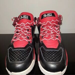 Li-Ning Lining WOW 2 Way of Wade Announcement Dwyane
Wade Dwade D wade